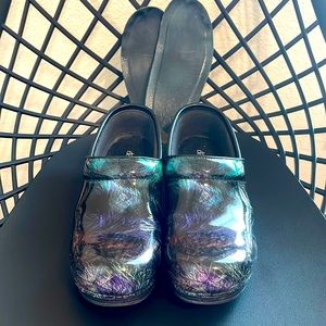 Dansko Patent leather upper Paint Brush Patterns Sz 37 Extra Insoles